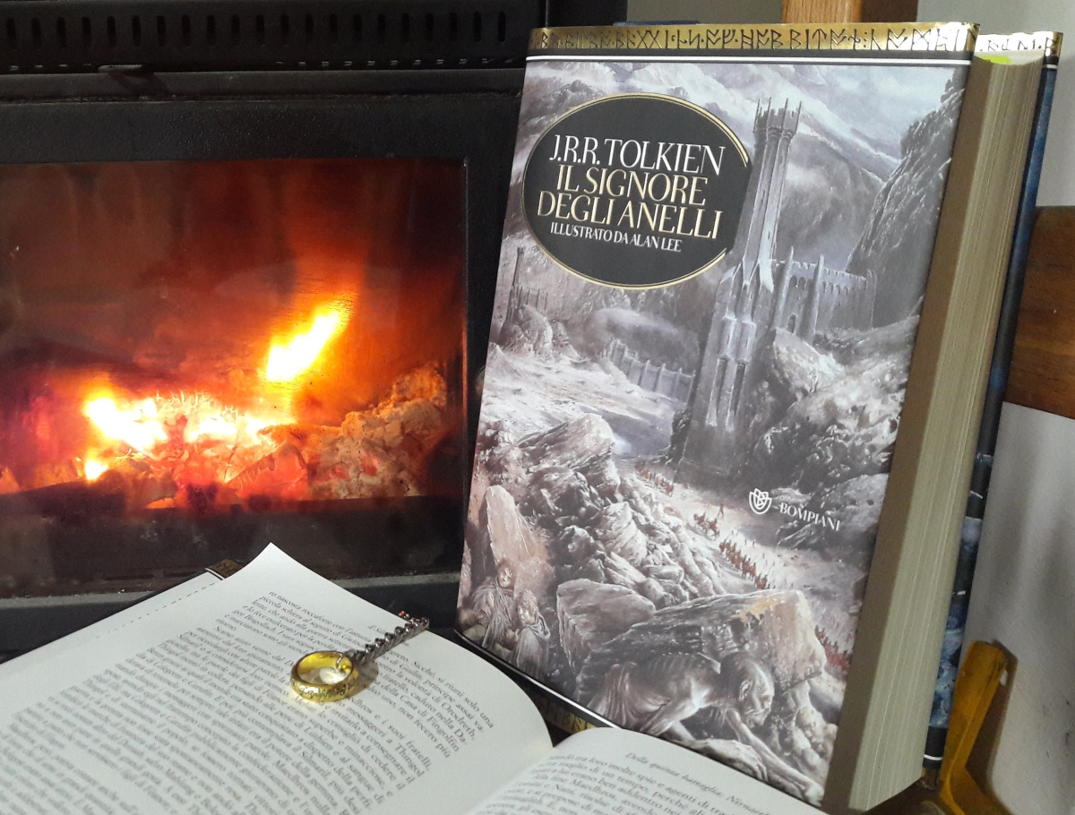 Il Signore degli Anelli – J.R.R. Tolkien – Le Ombre Dei Libri